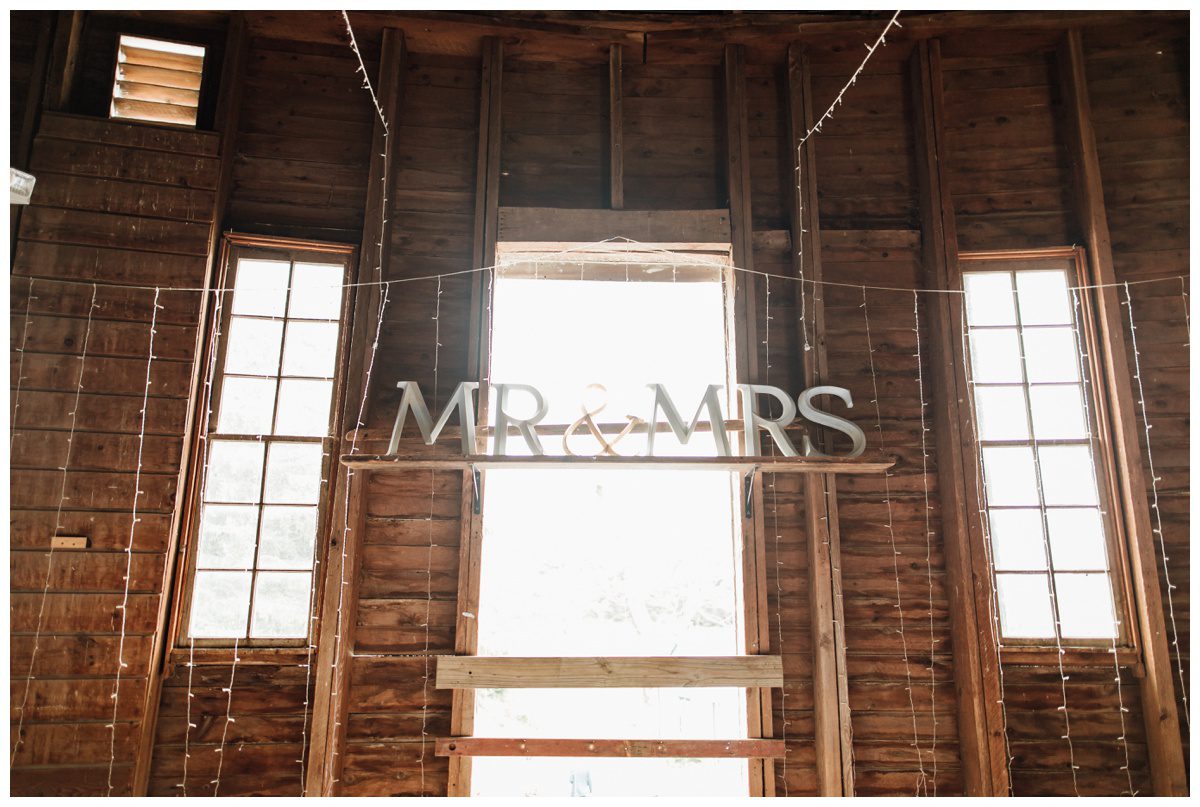 Erin-David-RoundBarn Gettysburg Wedding-120.jpg Erin-David-RoundBarn Gettysburg Wedding-120.jpg