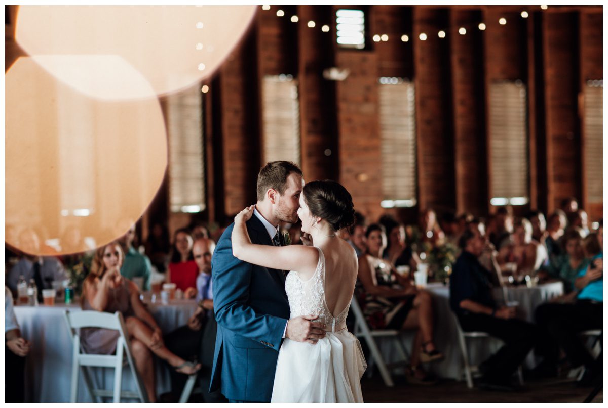 Erin-David-RoundBarn Gettysburg Wedding-129.jpg Erin-David-RoundBarn Gettysburg Wedding-129.jpg
