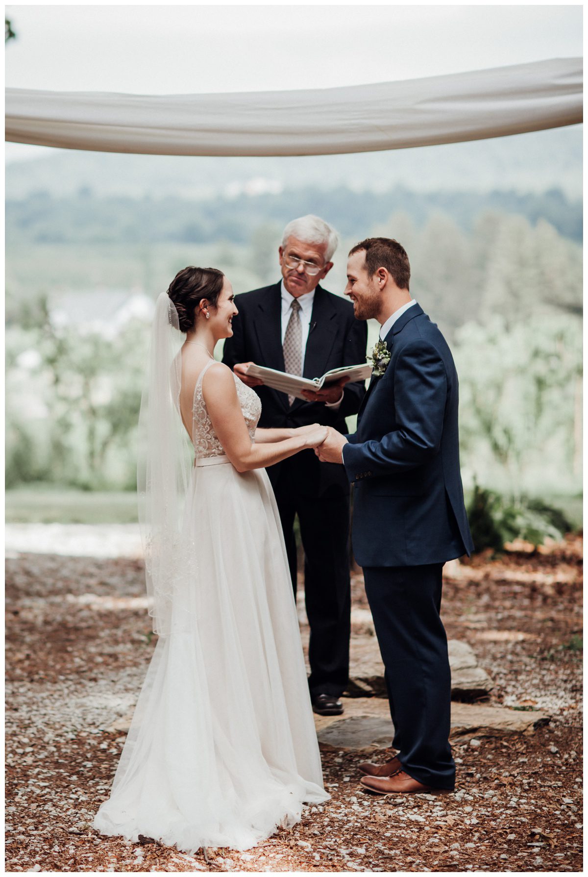 Erin-David-RoundBarn Gettysburg Wedding-54.jpg Erin-David-RoundBarn Gettysburg Wedding-54.jpg