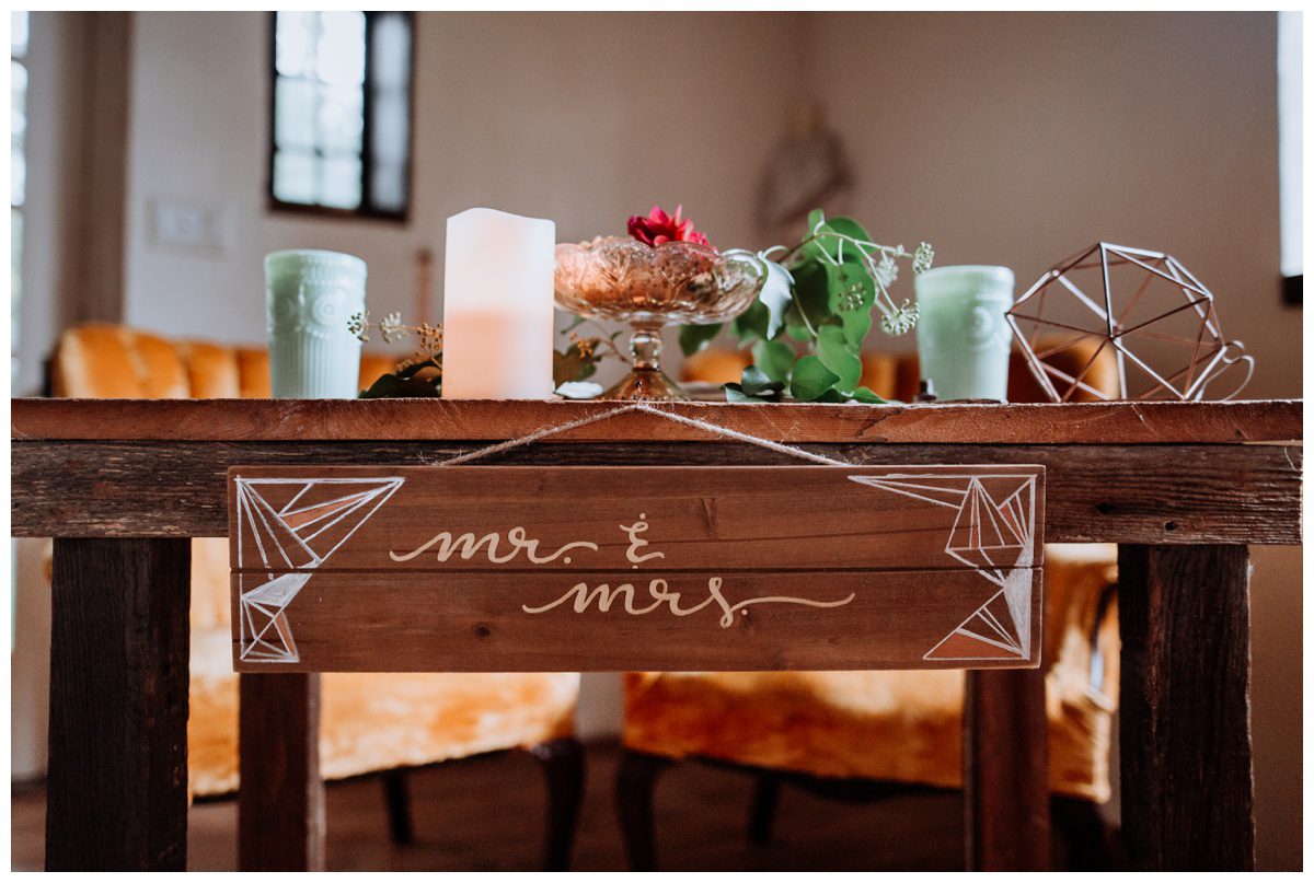 HistoricShadyLaneMoodyBohoShoot-34.jpg HistoricShadyLaneMoodyBohoShoot-34.jpg