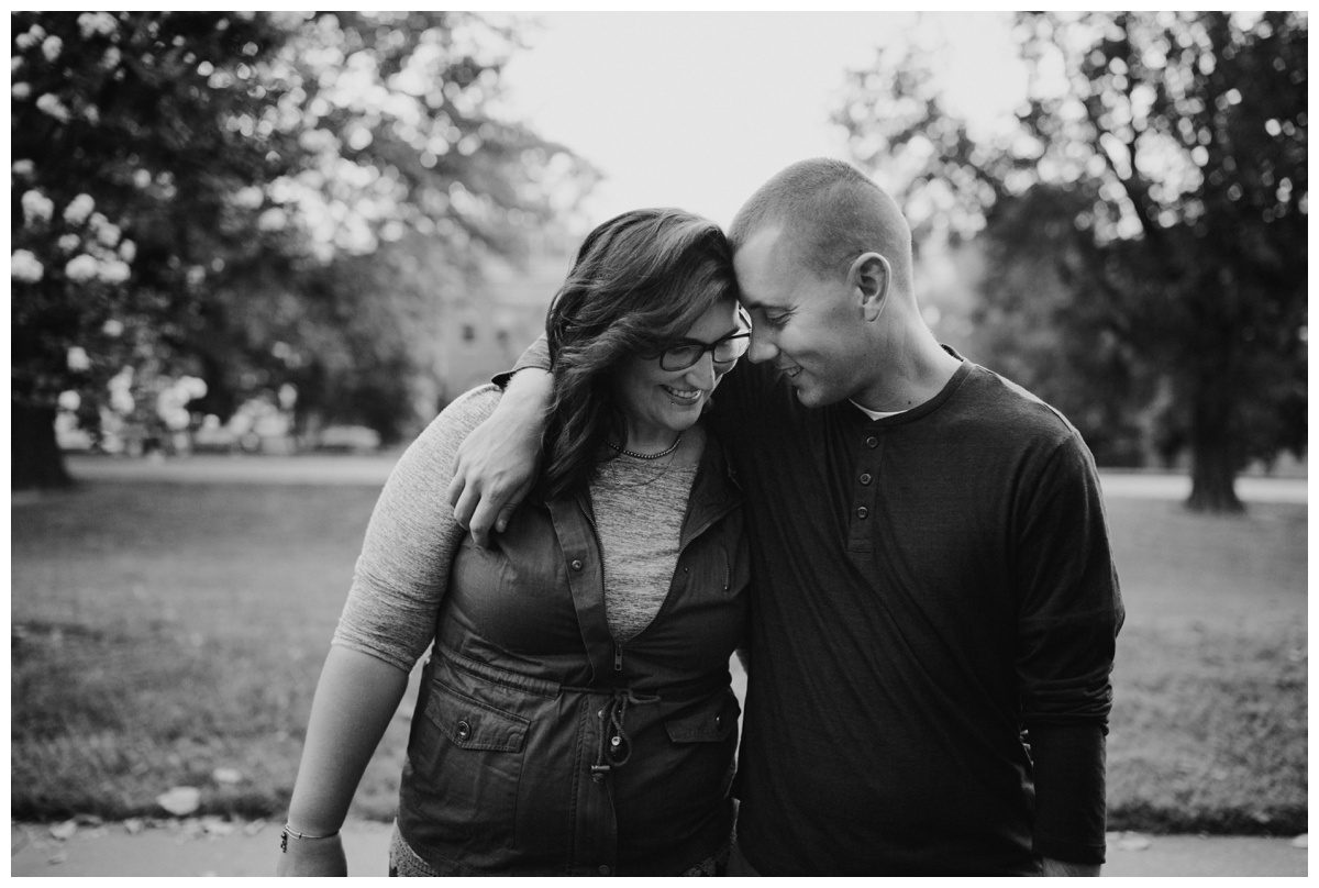 Grafitti Alley Engagement, Baltimore Engagement Session, American Visionary Museum Engagement, Baltmore Inner Harbor Engagement