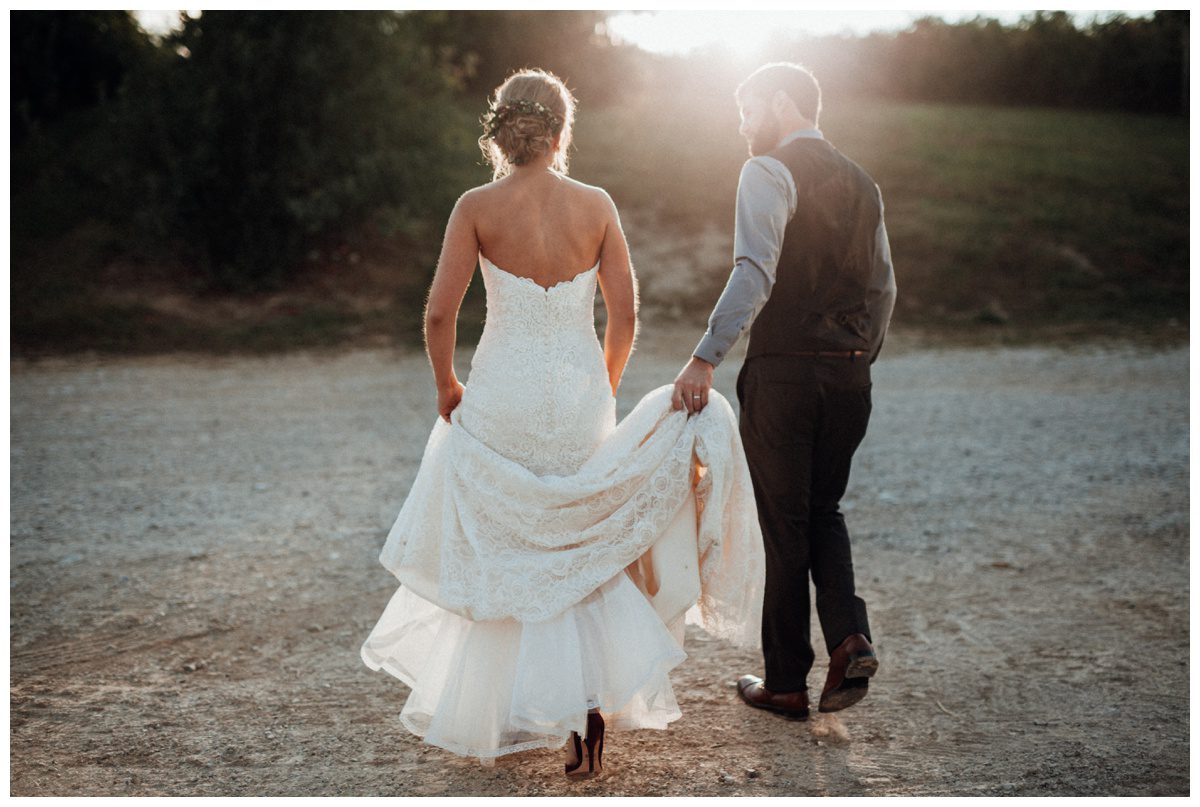 Historic Round Barn Gettysburg Wedding-167.jpg