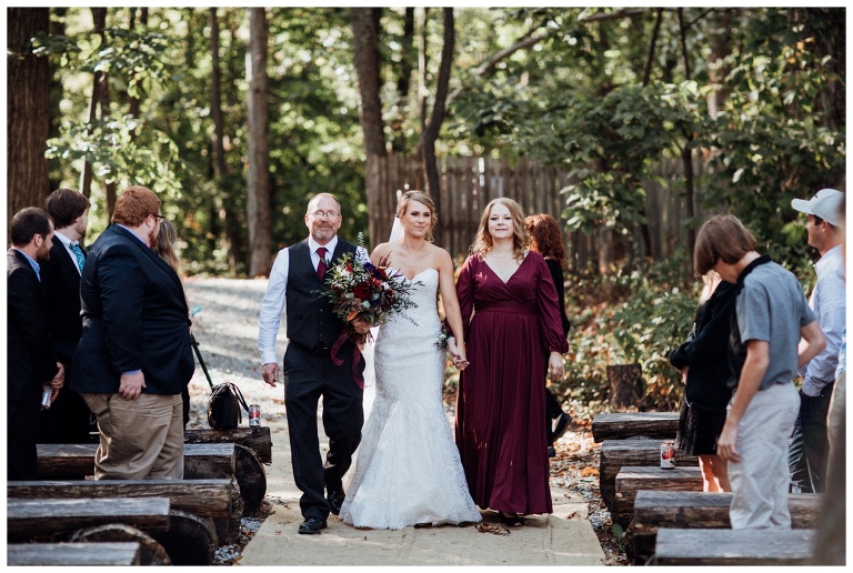 Jenna Alex Historic Round Barn Wedding  Gettysburg  PA  