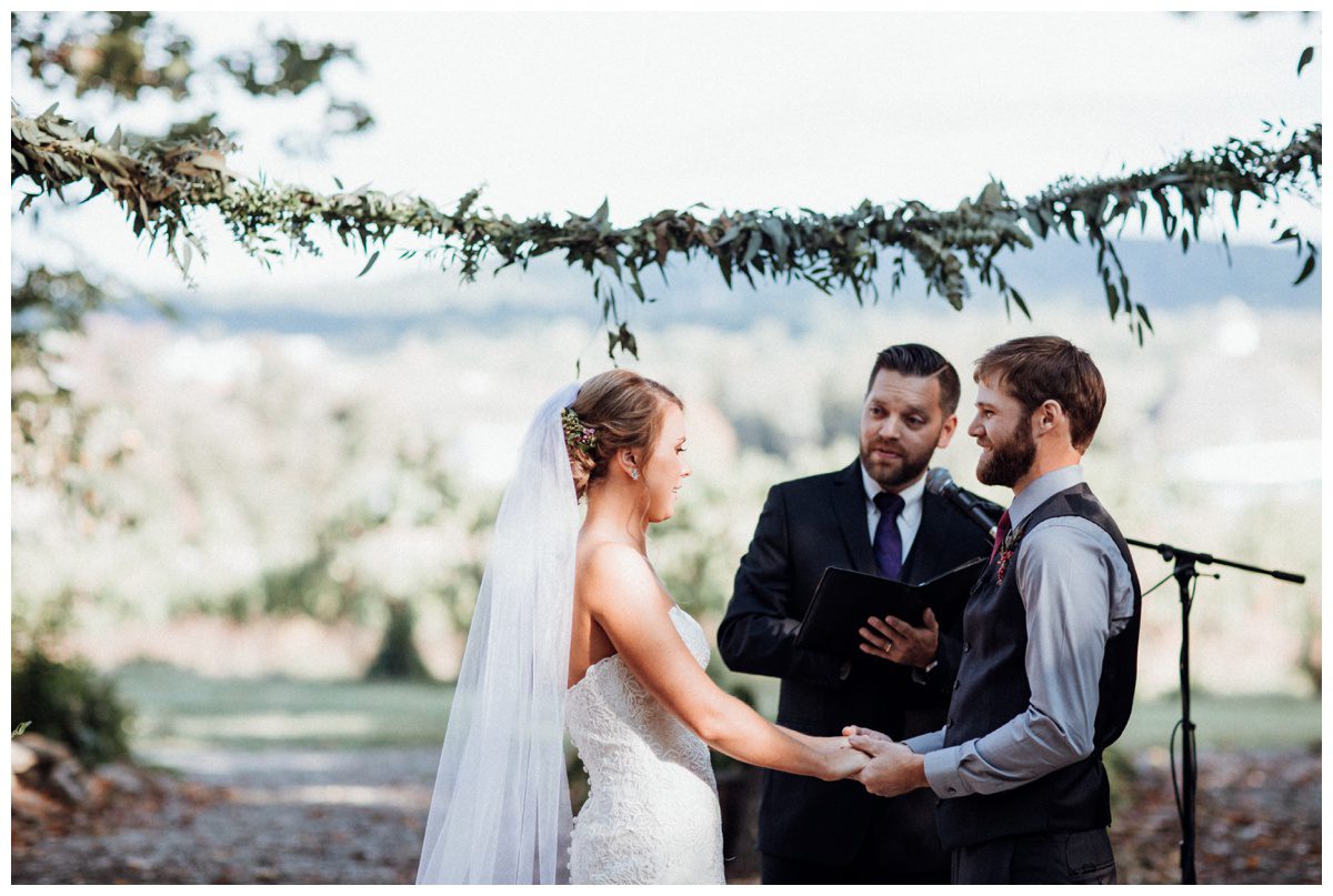 Historic Round Barn Gettysburg Wedding-87.jpg