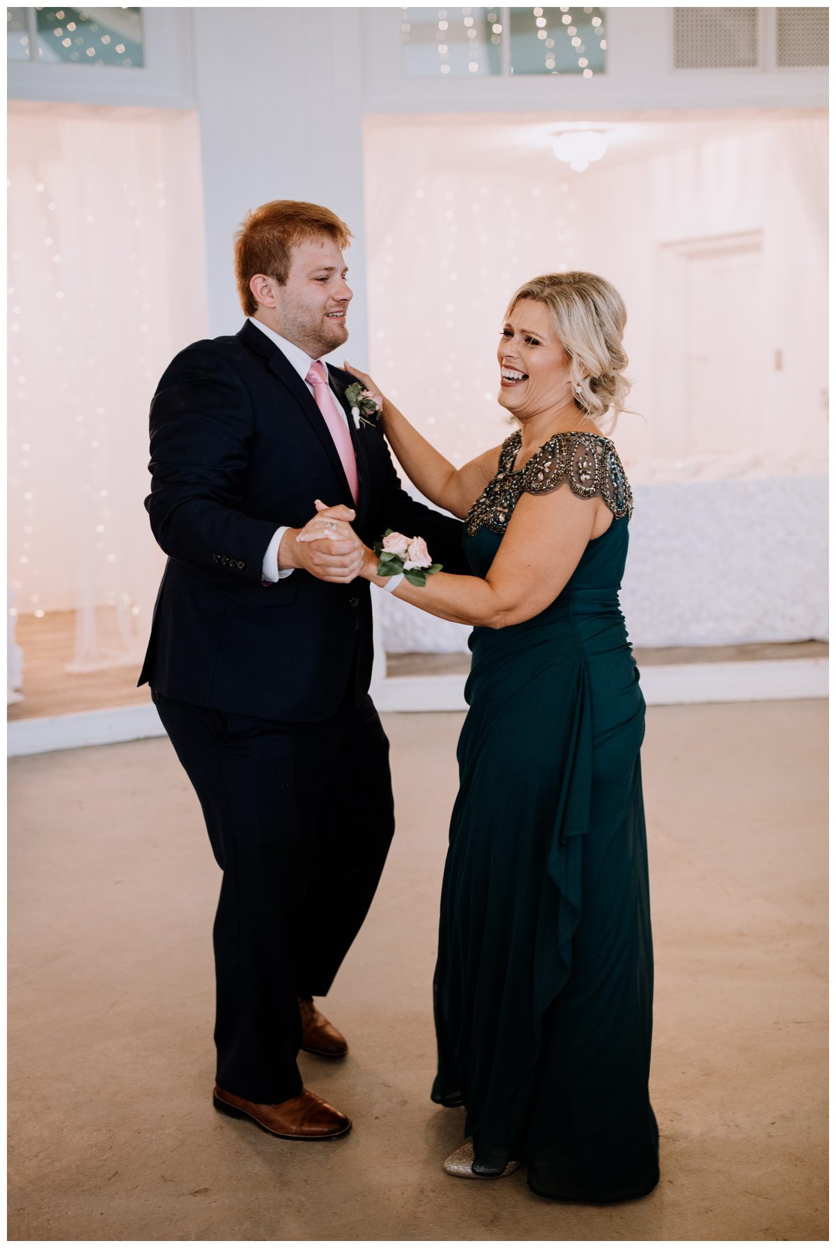 Lauxmont Farms Wedding, Lauxmont Farms Photographer, Lancaster Wedding Photographer