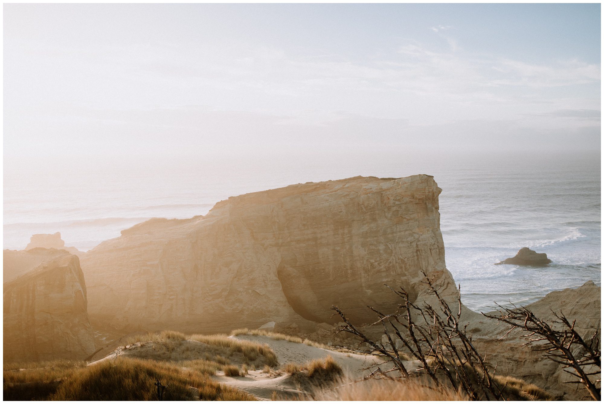 Cape Kiwanda Engagement Photographer-86.jpg Cape Kiwanda Engagement Photographer-86.jpg