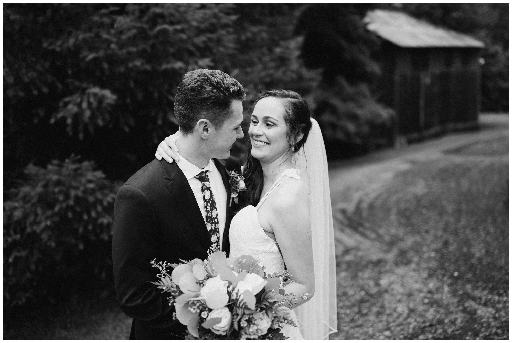 General Potter Farm Wedding, Pennsylvania Elopement Photographer, Philadelphia Elopement Photographer