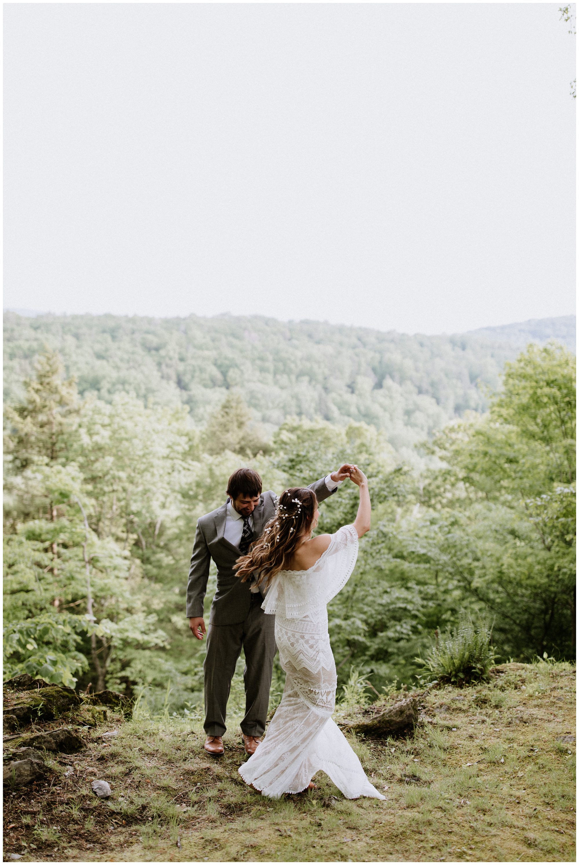 Promise Ridge Elopement, Pennsylvania Elopement Photographer, Destination Elopement Photographer