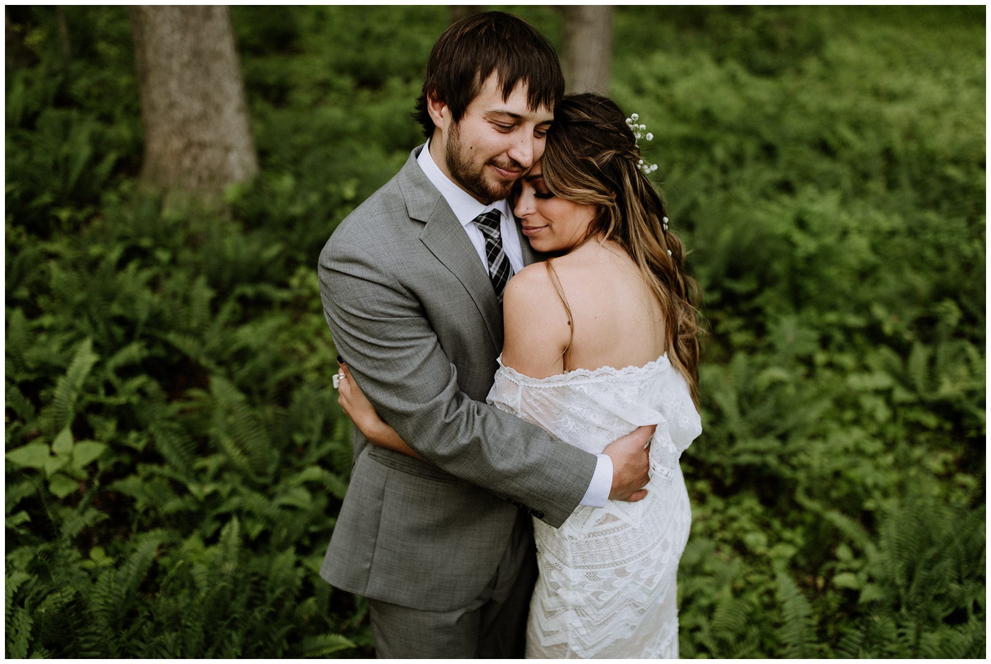 Promise Ridge Elopement, Pennsylvania Elopement Photographer, Destination Elopement Photographer