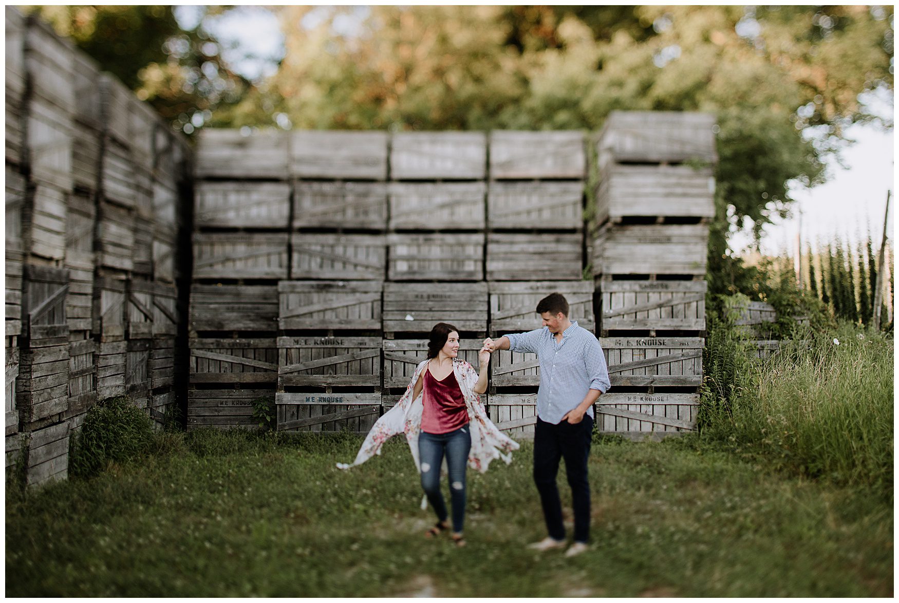 Historic Round Barn Photographer Gettysburg Gettysburg Elopement Photographer