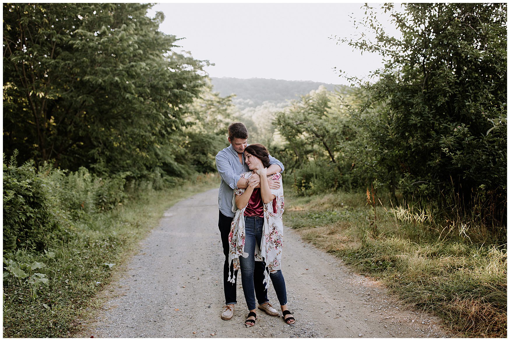 Historic Round Barn Photographer Gettysburg Gettysburg Elopement Photographer