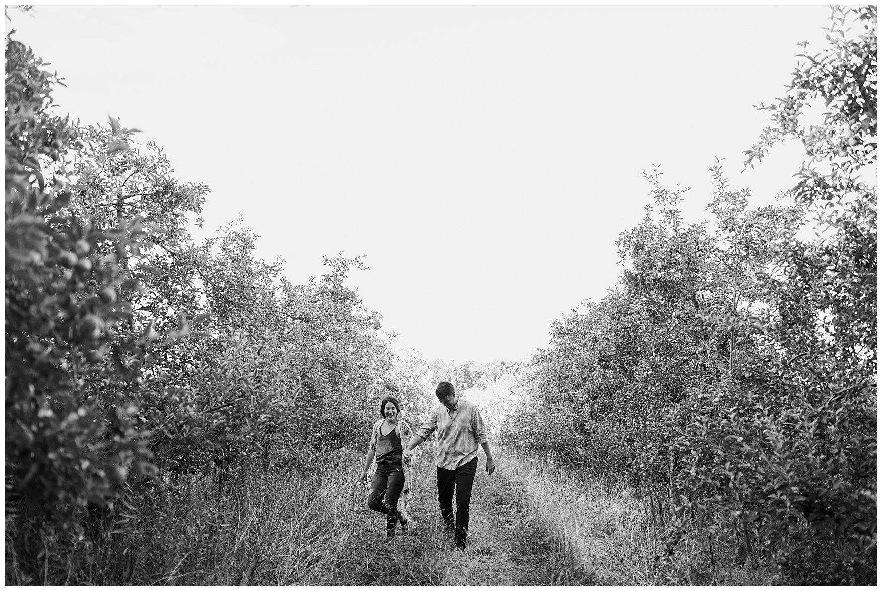 Historic Round Barn Photographer Gettysburg Gettysburg Elopement Photographer