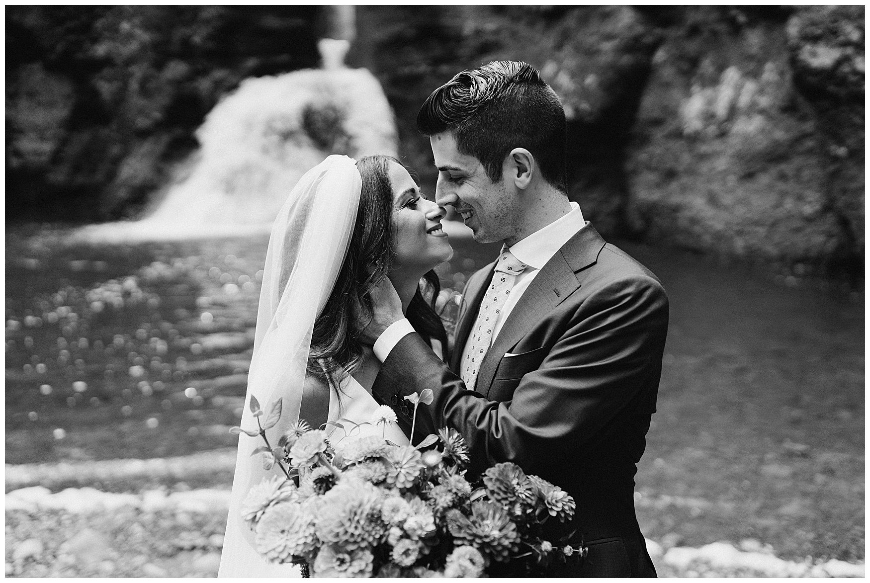 Intimate Wedding Photos-447.jpg