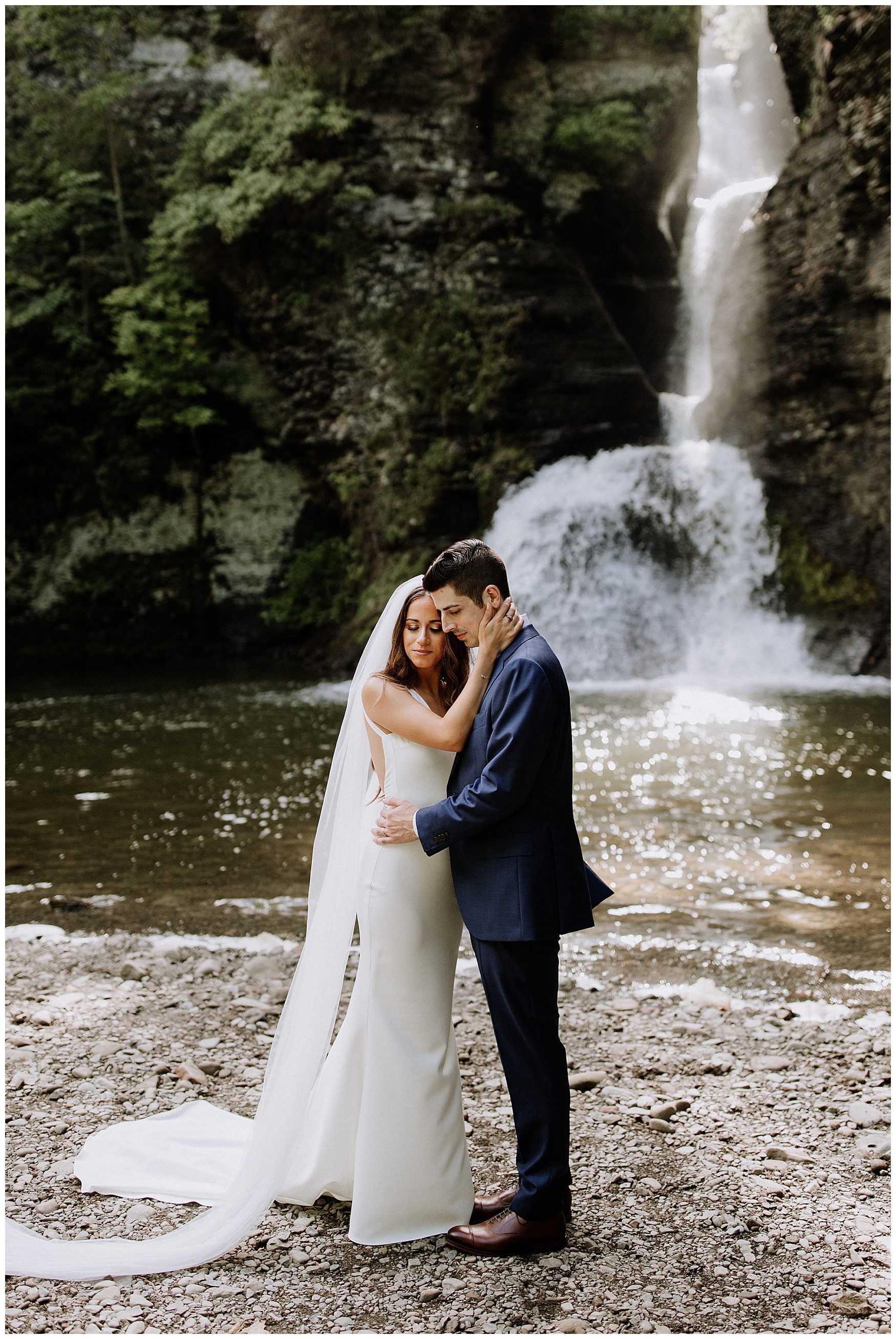 Intimate Wedding Photos-506.jpg