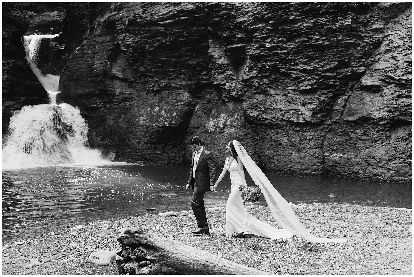 Intimate Wedding Photos-577.jpg