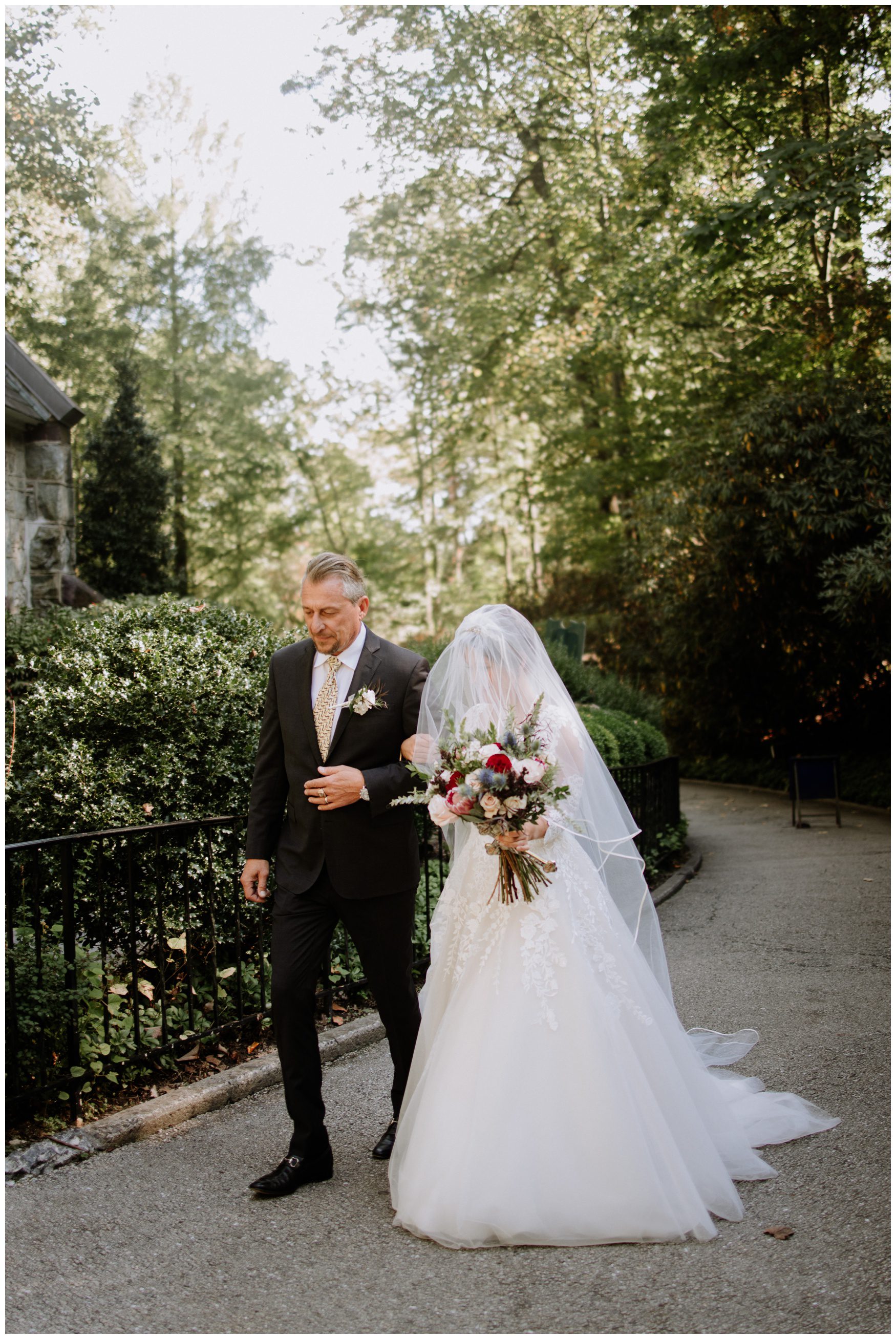 Maryland Elopement Photographer