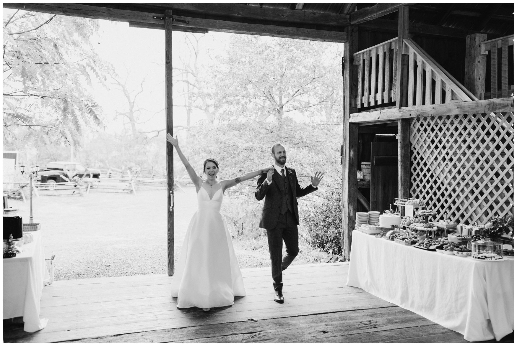 Battlefield Bed and Breakfast Wedding Photographer-228.jpg Battlefield Bed and Breakfast Wedding Photographer-228.jpg