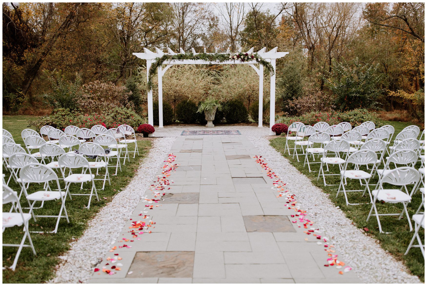 Battlefield Bed and Breakfast Wedding Photographer-71.jpg Battlefield Bed and Breakfast Wedding Photographer-71.jpg