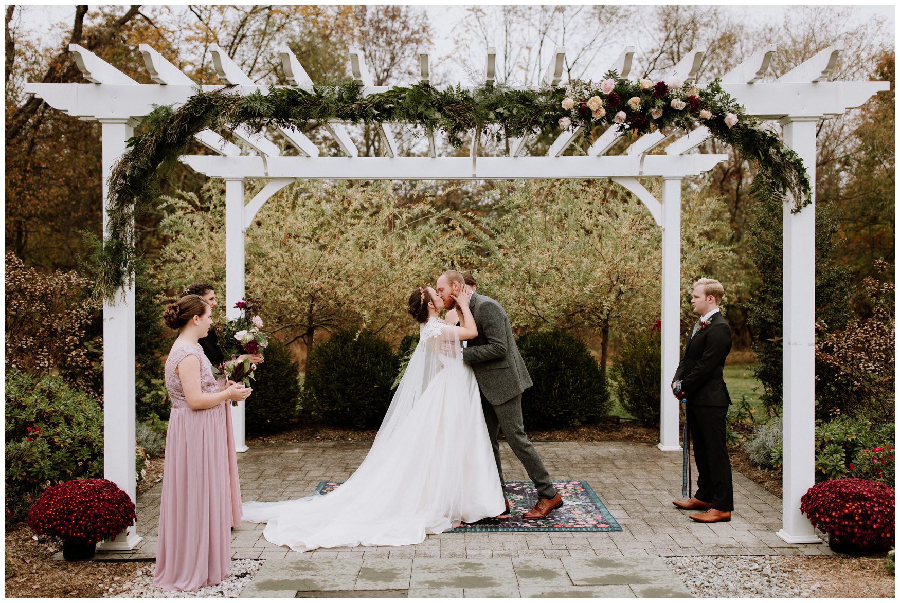 Battlefield Bed and Breakfast Wedding Photographer-99.jpg Battlefield Bed and Breakfast Wedding Photographer-99.jpg