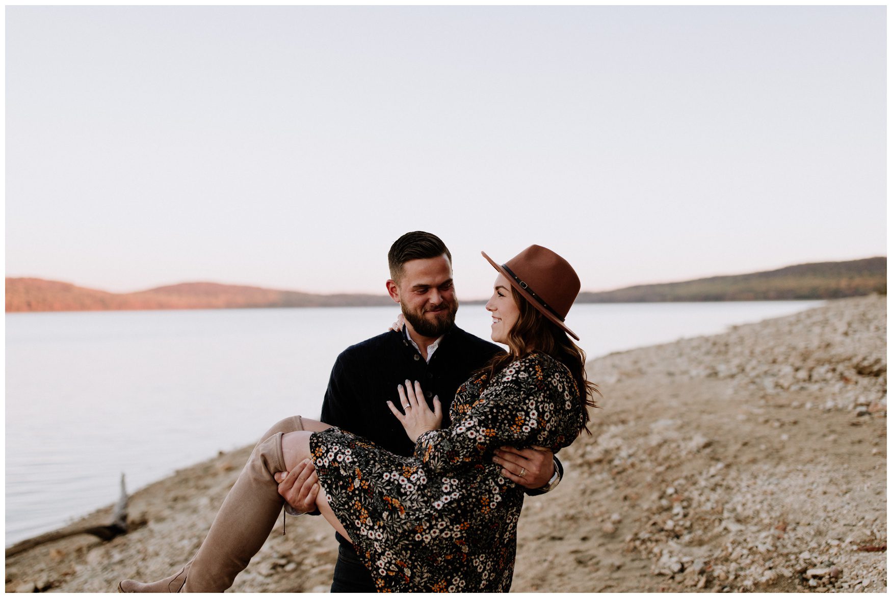 Engagement Photos-188-1.jpg